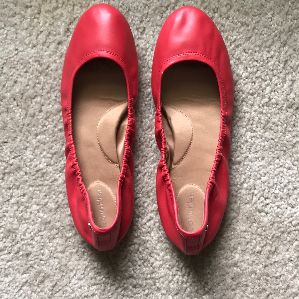 Coral Calvin Klein Flats